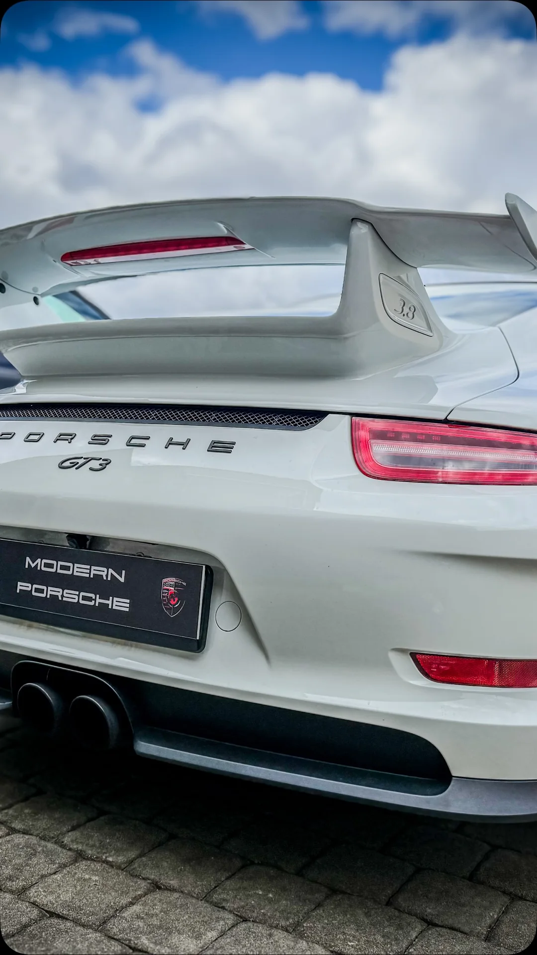 Porsche 911 GT3 s magnetickou tabuľkou Modern Porsche